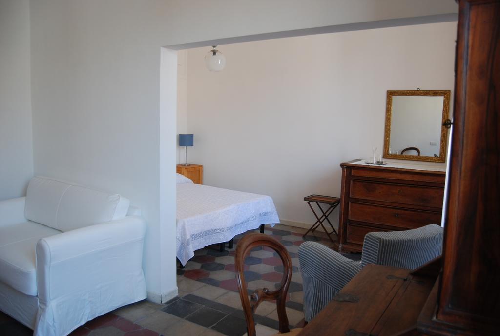 Su Al Celio - Colosseo Bed & Breakfast Roma Cameră foto